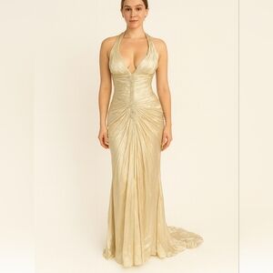 Stephen Yearick Beige Wedding Dress. Size 2/4